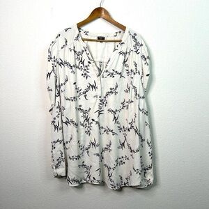 Torrid Harper Georgette Top Ivory Black Floral 3/4 Roll Tab Sleeve Plus Size 1
